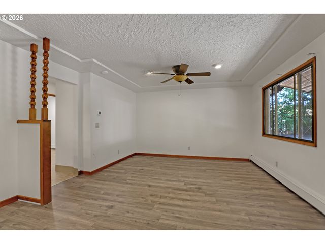 13480 Se 132ND Ave, Clackamas, OR 97015