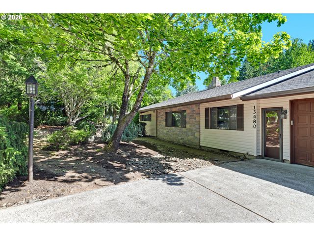 13480 Se 132ND Ave, Clackamas, OR 97015
