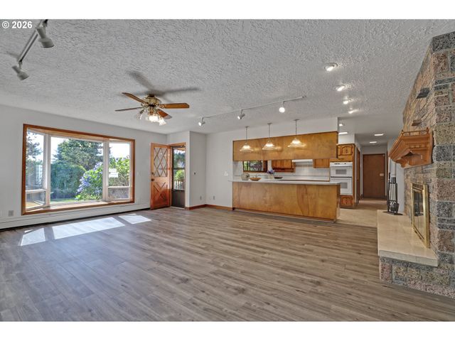 13480 Se 132ND Ave, Clackamas, OR 97015