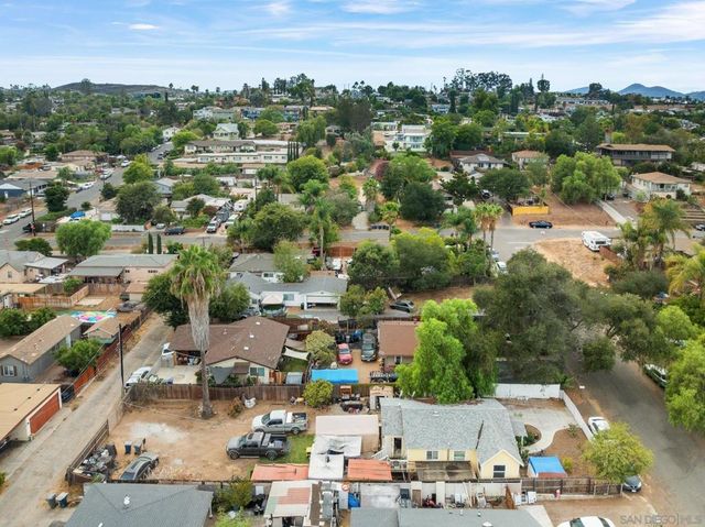 735 W 6Th, Escondido, CA 92025