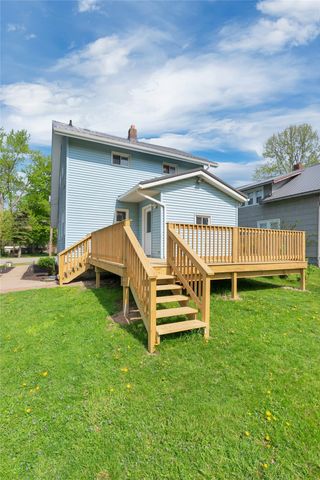 2110 SALTSMAN Road, Erie, PA 16510