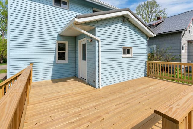 2110 SALTSMAN Road, Erie, PA 16510