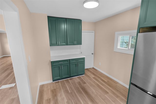 2110 SALTSMAN Road, Erie, PA 16510