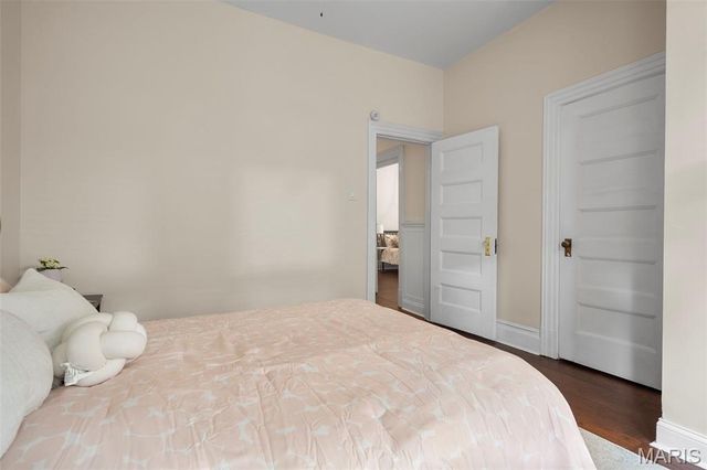 4410 Westminster Place, St Louis, MO 63108