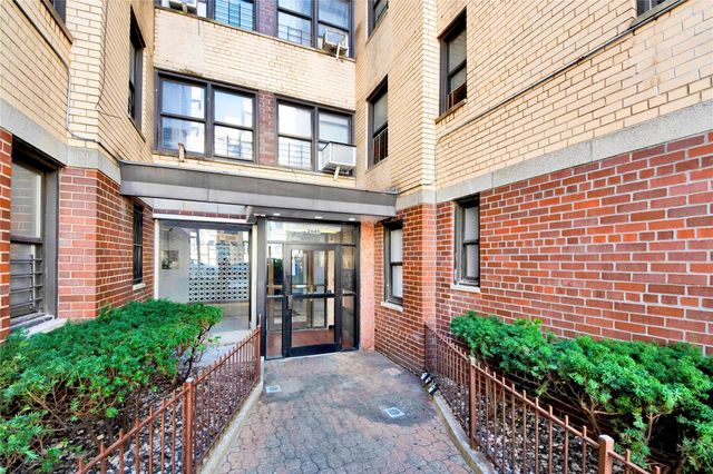 2640 Marion Avenue 2E, Bronx, NY 10458