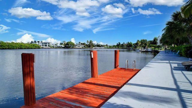 6520 N Ocean Boulevard 30, Ocean Ridge, FL 33435