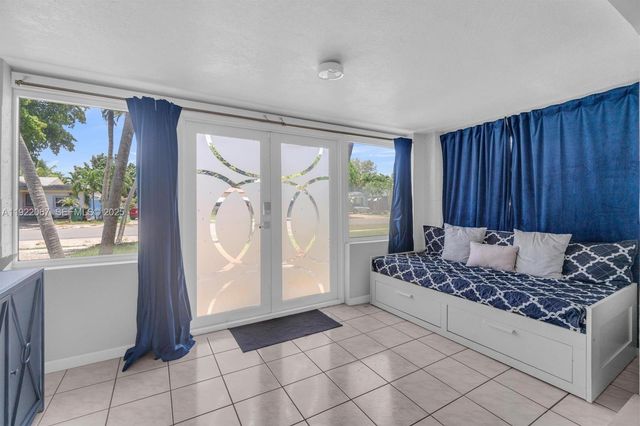 37 SW 11th St 0, Dania Beach, FL 33004