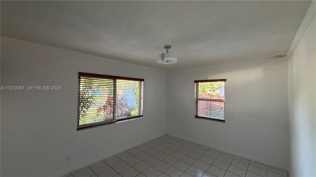 37 SW 11th St 0, Dania Beach, FL 33004