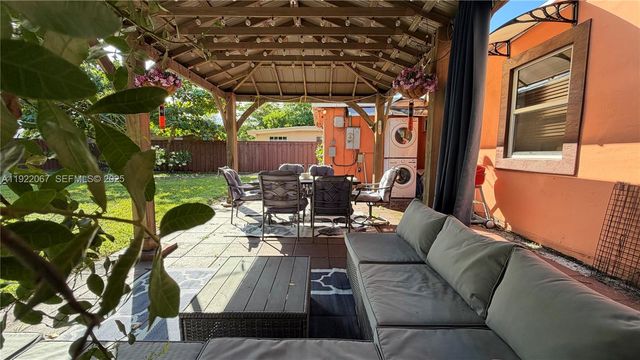 37 SW 11th St 0, Dania Beach, FL 33004