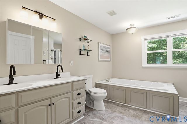 11061 Long Branch Dr, Chesterfield, VA 23832
