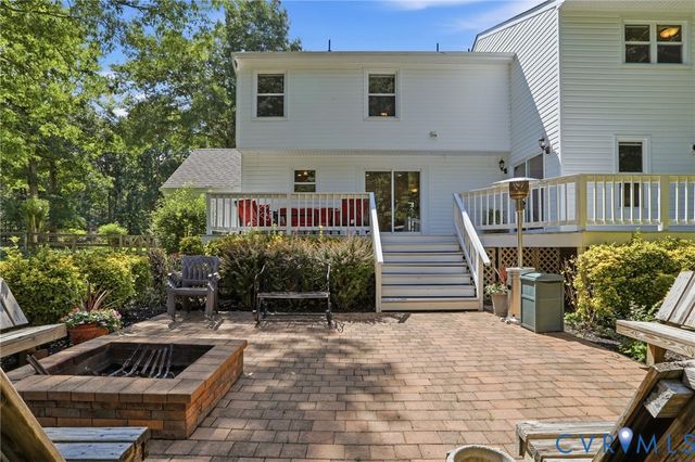 11061 Long Branch Dr, Chesterfield, VA 23832