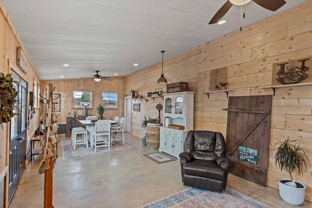 1506 County Road 20, Headland, AL 36345