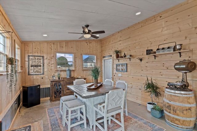 1506 County Road 20, Headland, AL 36345