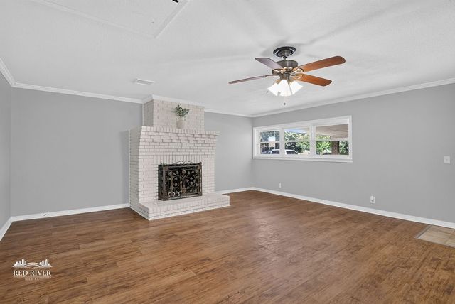 2214 Wakefield Avenue, Bossier City, LA 71111