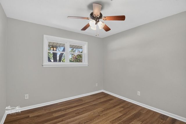 2214 Wakefield Avenue, Bossier City, LA 71111