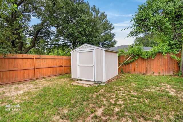 2214 Wakefield Avenue, Bossier City, LA 71111