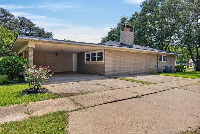 2214 Wakefield Avenue, Bossier City, LA 71111