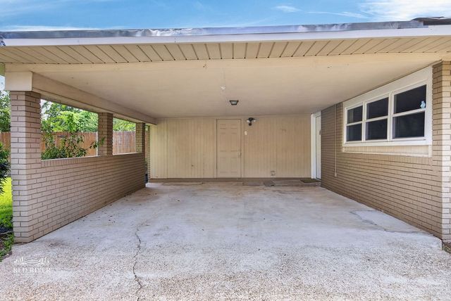 2214 Wakefield Avenue, Bossier City, LA 71111