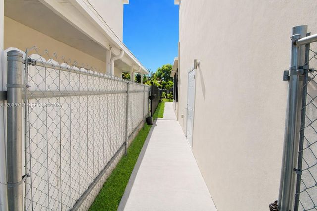 26116 SW 134th Pl, Homestead, FL 33032