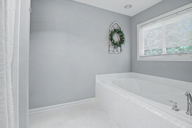 9917 Shore Drive, Soddy Daisy, TN 37379