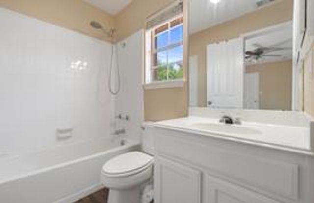 13321 Kirkglen DR, Austin, TX 78727