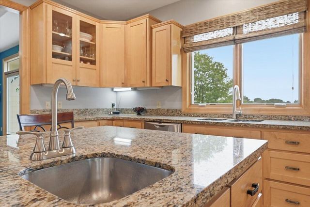 17933 BENT TREE RIDGE Ridge, Council Bluffs, IA 51503