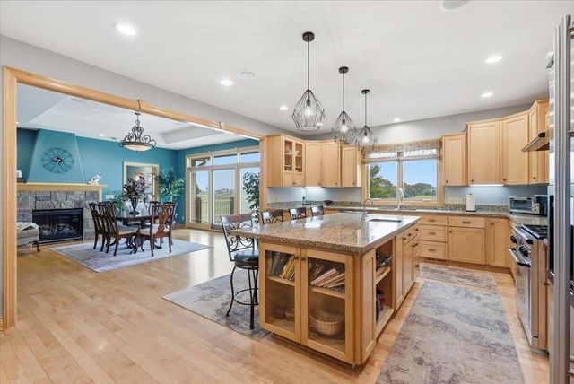 17933 BENT TREE RIDGE Ridge, Council Bluffs, IA 51503