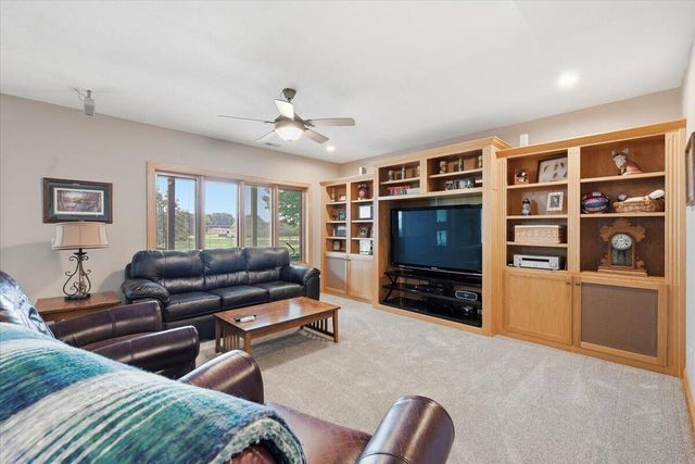 17933 BENT TREE RIDGE Ridge, Council Bluffs, IA 51503