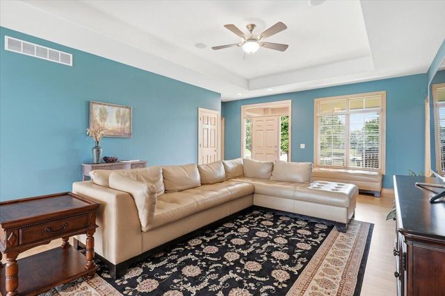 17933 BENT TREE RIDGE Ridge, Council Bluffs, IA 51503