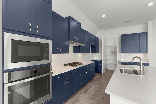 333 Ridgewell LOOP, Georgetown, TX 78633