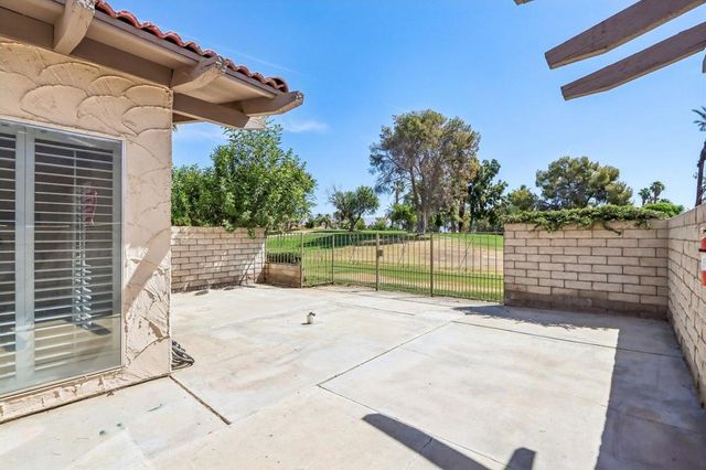 48938 Eisenhower Drive 98, Indio, CA 92201