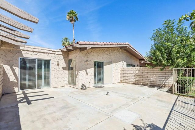 48938 Eisenhower Drive 98, Indio, CA 92201