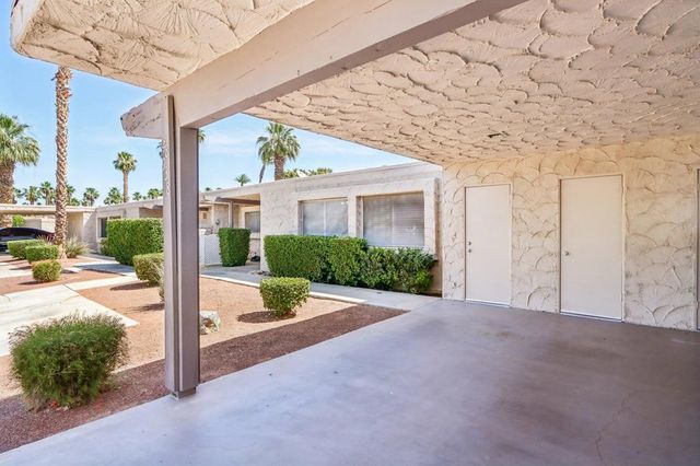 48938 Eisenhower Drive 98, Indio, CA 92201