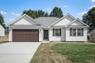 205 Whitetail Crossing Drive, Troy, MO 63379