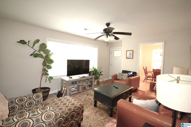 1006 AVENUE F SE, Cullman, AL 35055