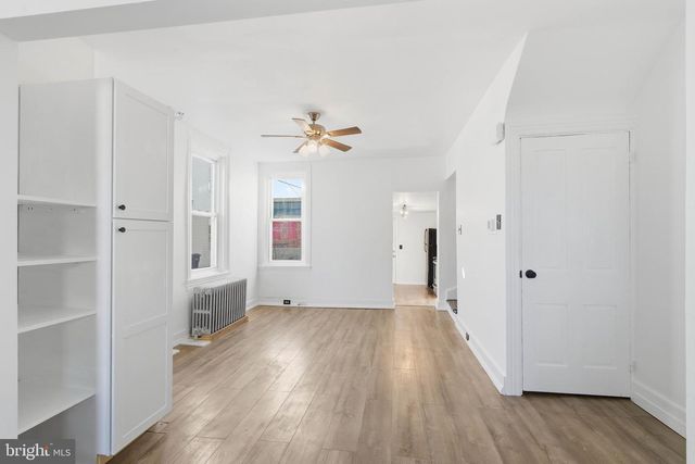 24 N 5TH ST, Columbia, PA 17512