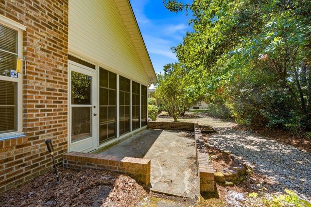 914 Tilghman Forest Dr., North Myrtle Beach, SC 29582