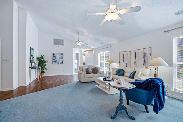 914 Tilghman Forest Dr., North Myrtle Beach, SC 29582