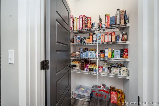 2025 Villa View Court, Jeffersonville, IN 47130