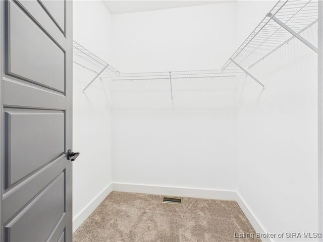 2025 Villa View Court, Jeffersonville, IN 47130