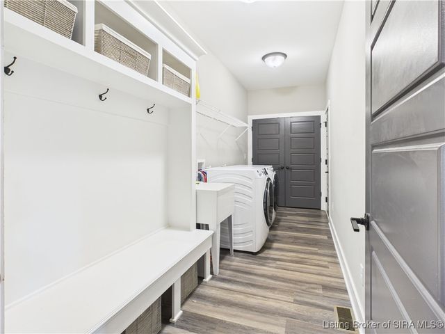 2025 Villa View Court, Jeffersonville, IN 47130