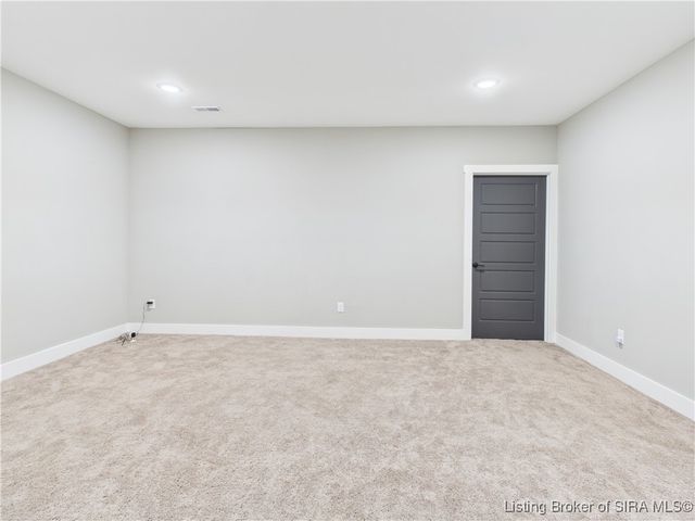 2025 Villa View Court, Jeffersonville, IN 47130