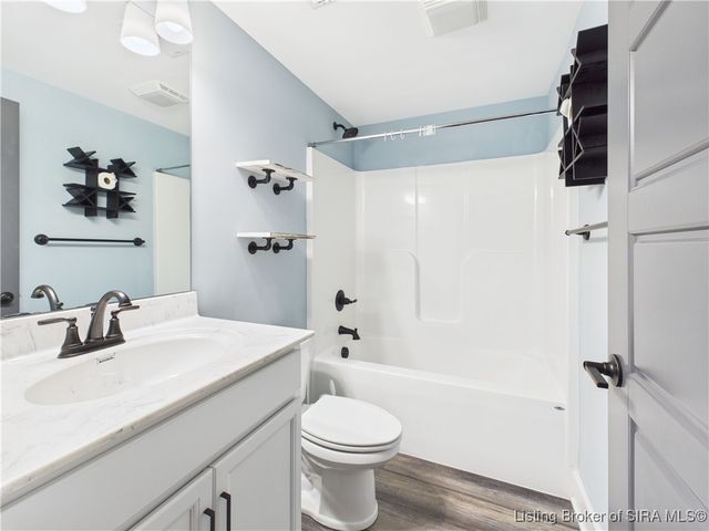 2025 Villa View Court, Jeffersonville, IN 47130