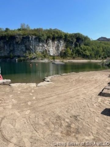 2025 Villa View Court, Jeffersonville, IN 47130