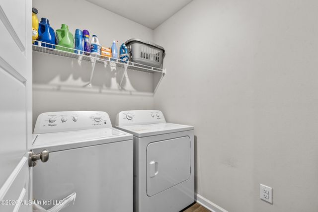 2108 Magazine Street, Ocean Springs, MS 39564