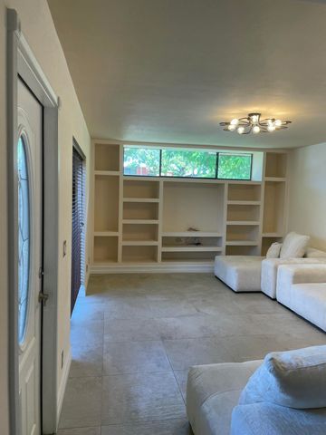 22976 Oxford Place, Boca Raton, FL 33433