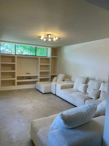 22976 Oxford Place, Boca Raton, FL 33433