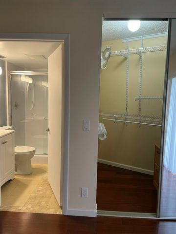 22976 Oxford Place, Boca Raton, FL 33433