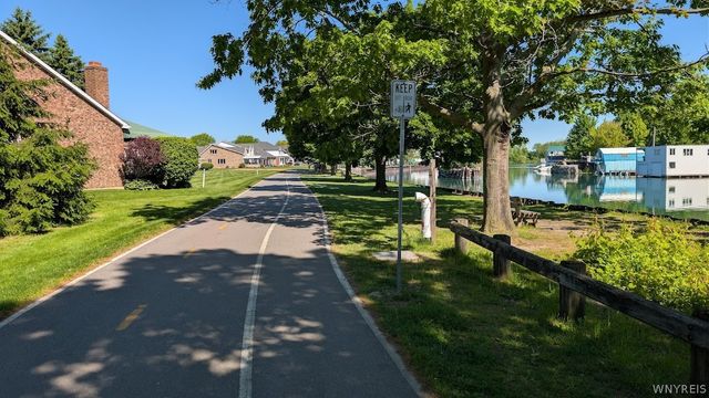 20 Niagara Shore Drive, Tonawanda, NY 14150