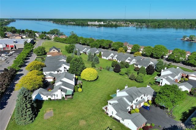 20 Niagara Shore Drive, Tonawanda, NY 14150